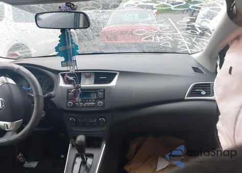 2016 Nissan Sentra S z USA, uszkodzony, nr VIN 3N1AB7AP3GY225812